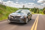 Toyota Camry Hybrid XLE 2017 года (NA)